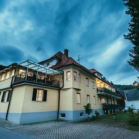 Am Fusse Der Burg Apartment Deutschlandsberg Exterior photo